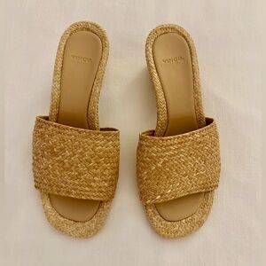 Vince Women’s Ariana Raffia Sandals